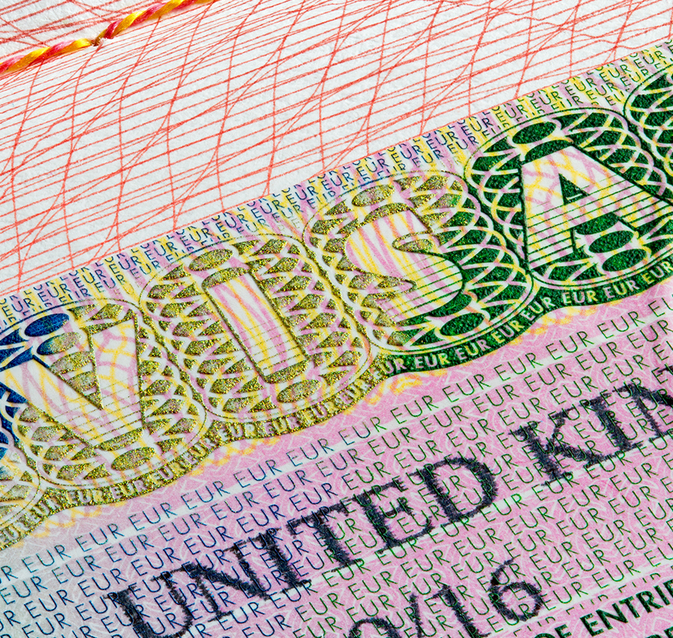 Repeatedly committing crimes of endangering public safety in the UK and Hong Kong